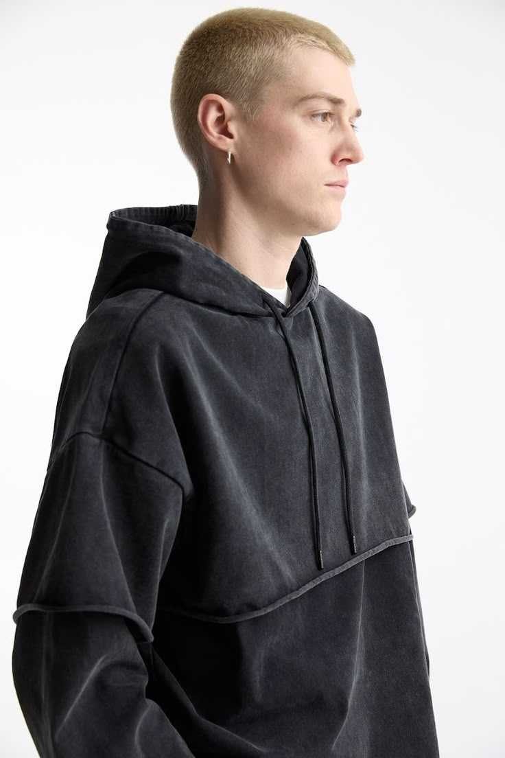 Riotform hoodie back detail